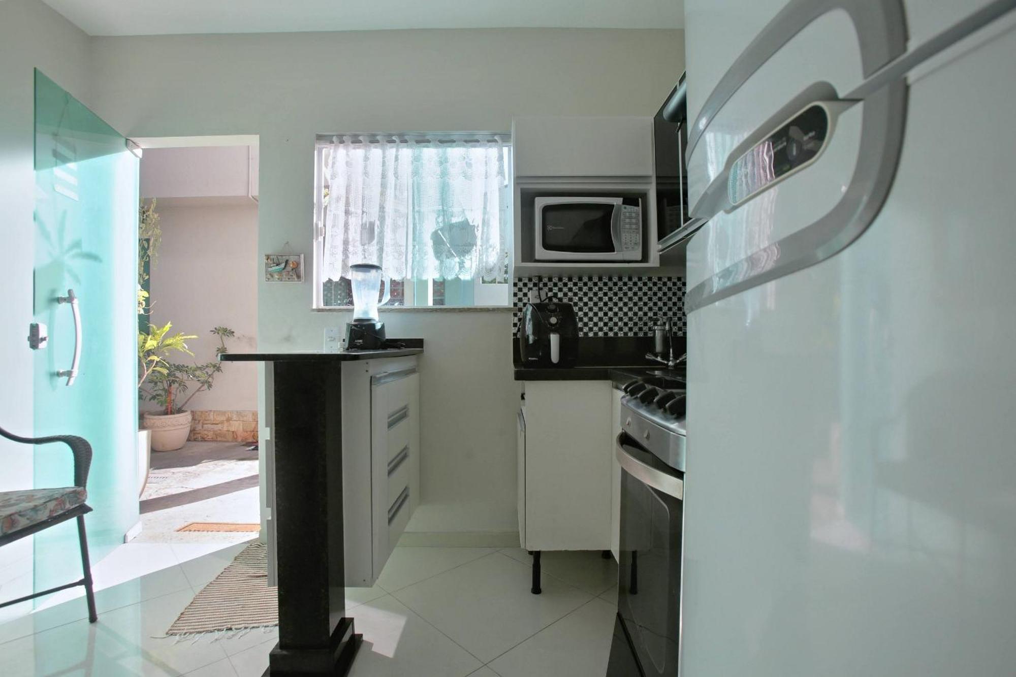 Estudio Com Ar Refrigerado A 300 M Praia كابو فريو المظهر الخارجي الصورة